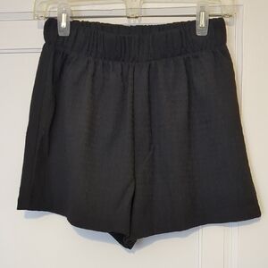 H&M High Waist Black Crinkle Elastic Women's Shorts